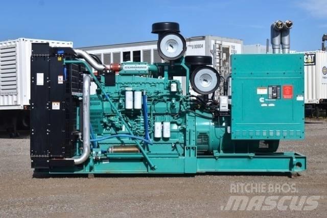 Cummins QST23 Дизельні генератори