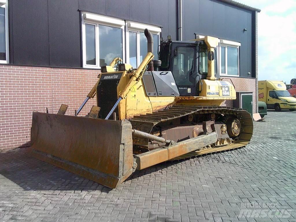 Komatsu D65PX-15 Гусеничні бульдозери