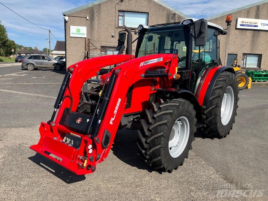 Massey Ferguson 4709 Трактори