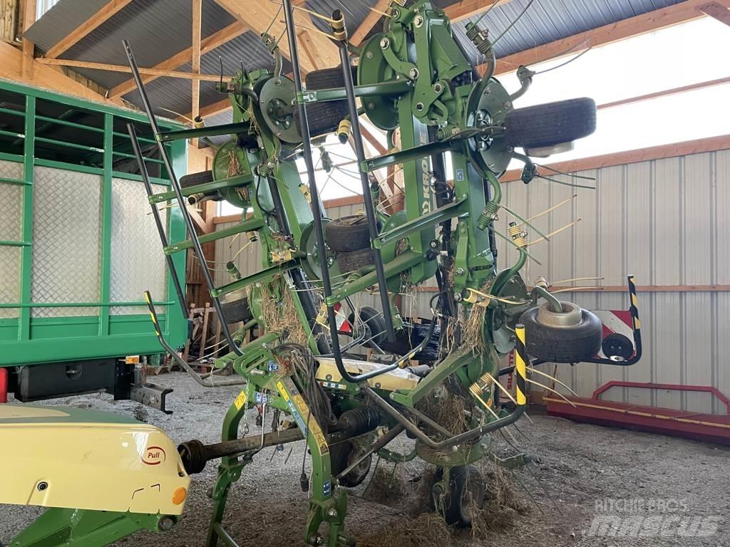 Krone KW 103-15 Граблі і сінозворушувачі