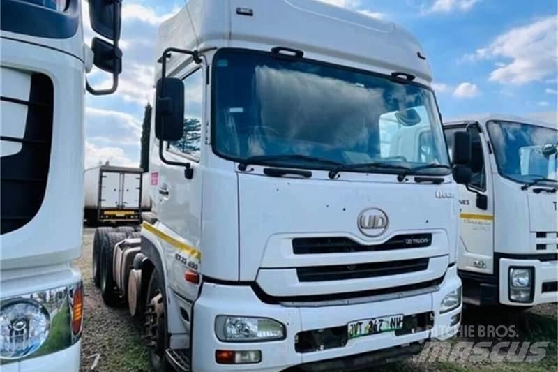 UD TRUCKS QUON Вантажівки / спеціальні