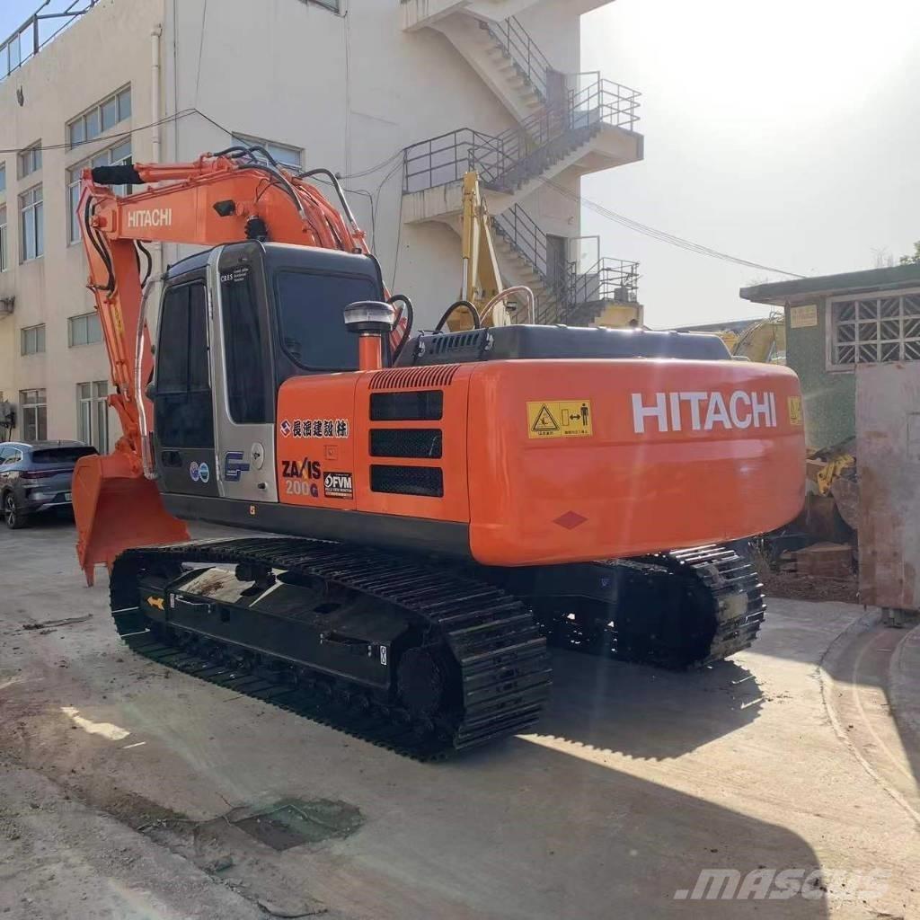Hitachi EX 200-5 Гусеничні екскаватори