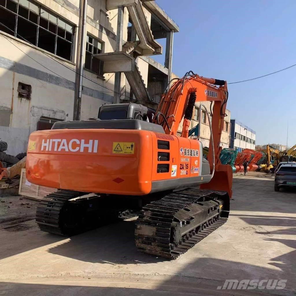 Hitachi EX 200-5 Гусеничні екскаватори