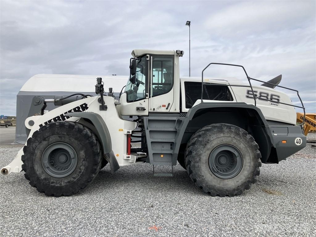 Liebherr L586 Xpower Фронтальні навантажувачі