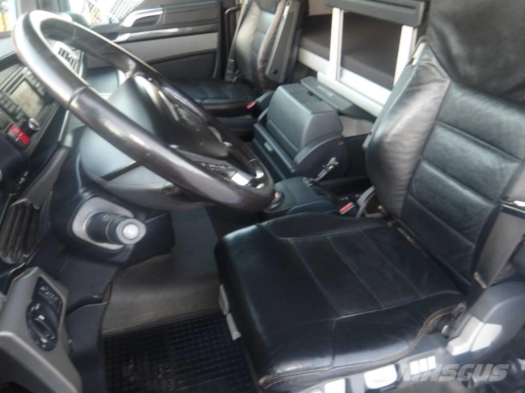 MAN TGX 35.560 8x4 зерновози