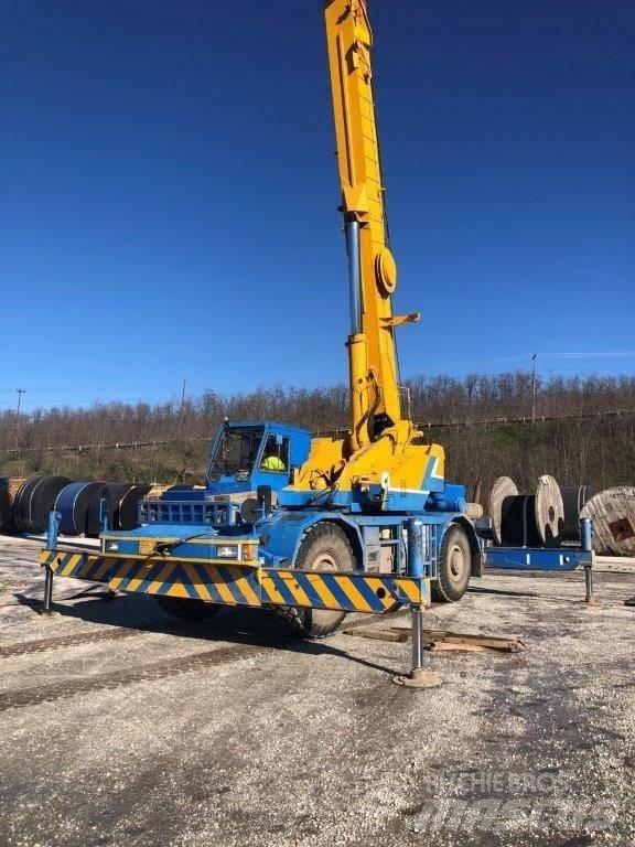 Kobelco RK 450 автокрани всюдиходи