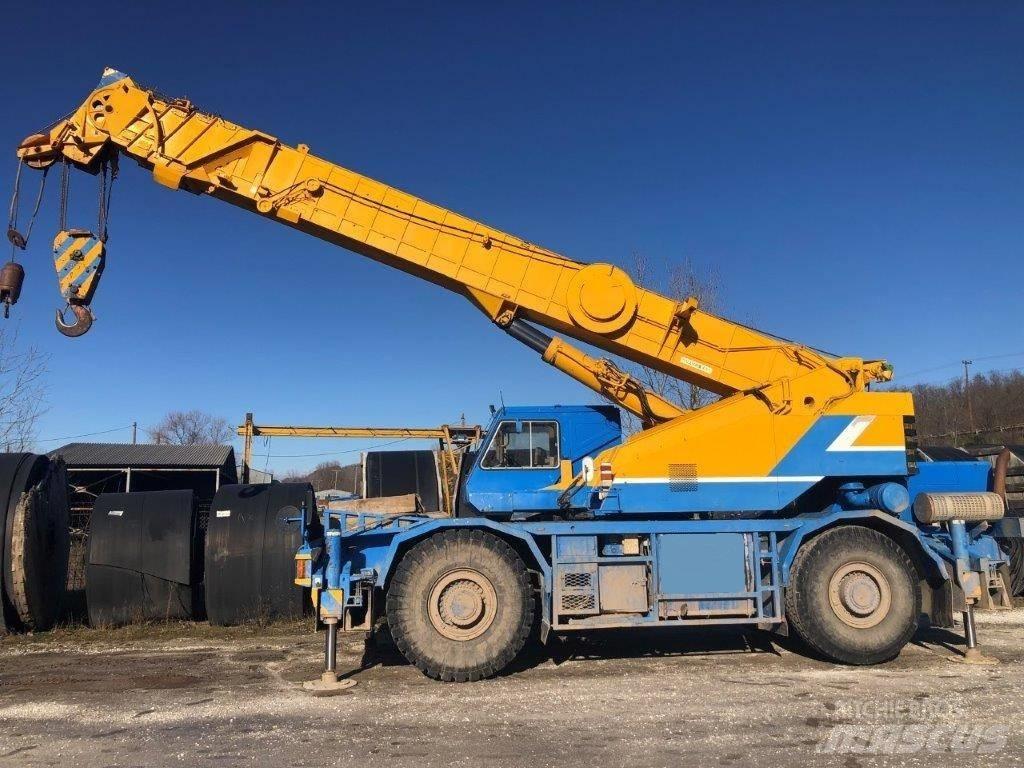 Kobelco RK 450 автокрани всюдиходи