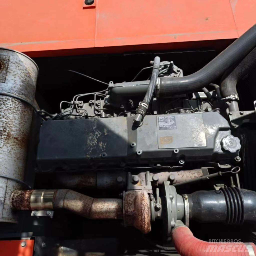 Hitachi ZX 350 Гусеничні екскаватори