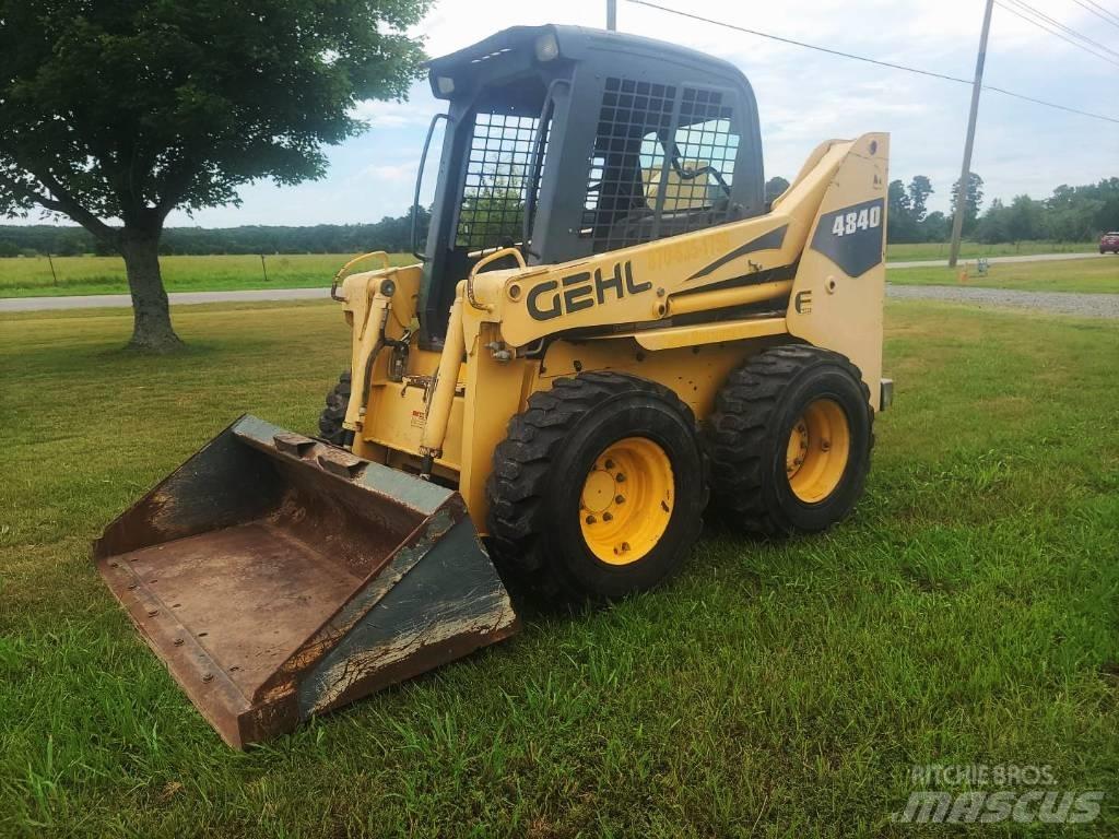 Gehl 4840 E Міні-навантажувачі