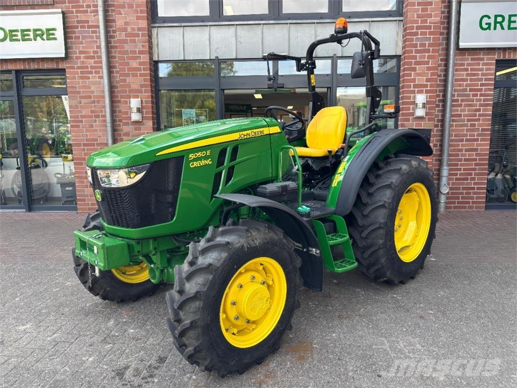 John Deere 5050E Трактори
