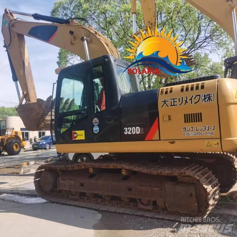 CAT 320d2 Гусеничні екскаватори