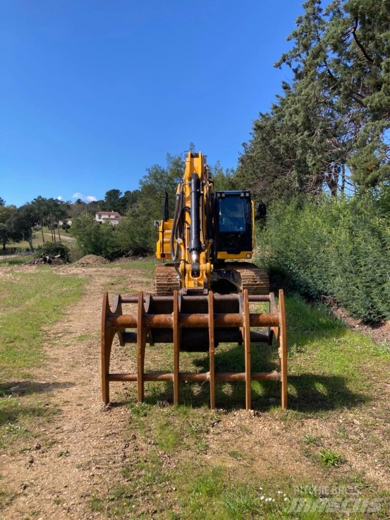 JCB JS 220 X Гусеничні екскаватори