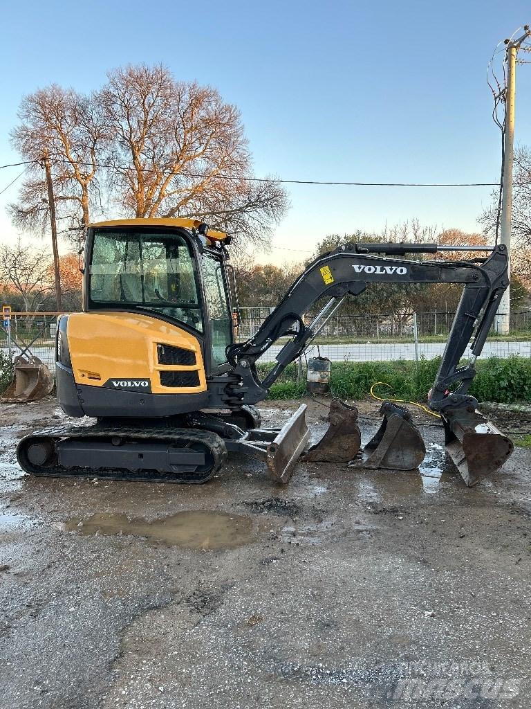 Volvo ECR 35 D Міні-екскаватори < 7т