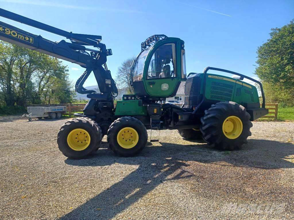 John Deere 1070e Харвестери