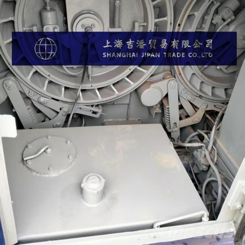 Kobelco 7065 Гусеничні крани