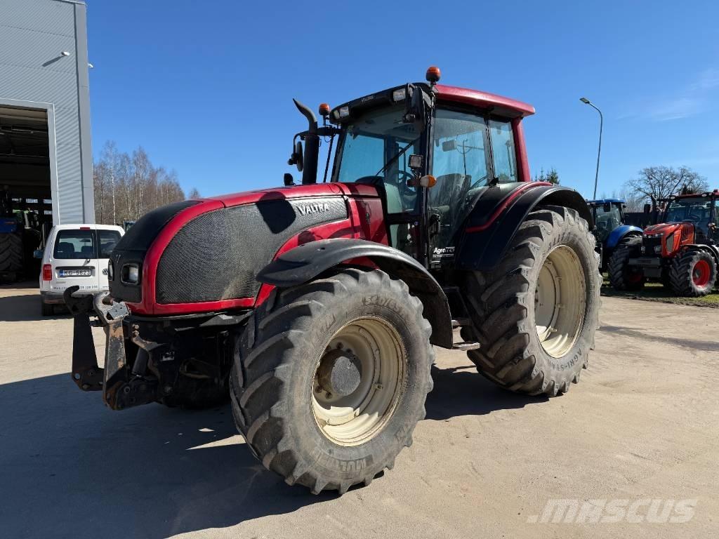 Valtra T 191 Трактори