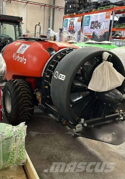 Kubota XTA3320 Причіпні обприскувачі