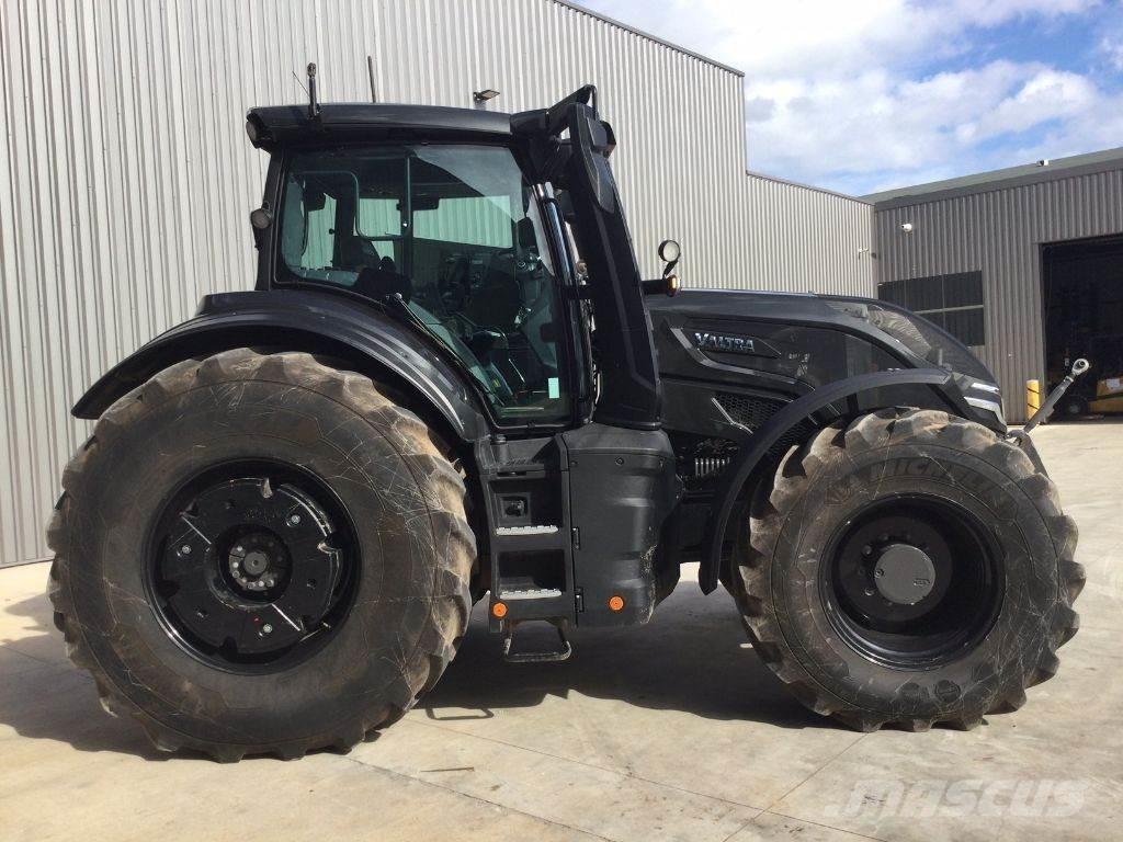 Valtra Q265 Трактори