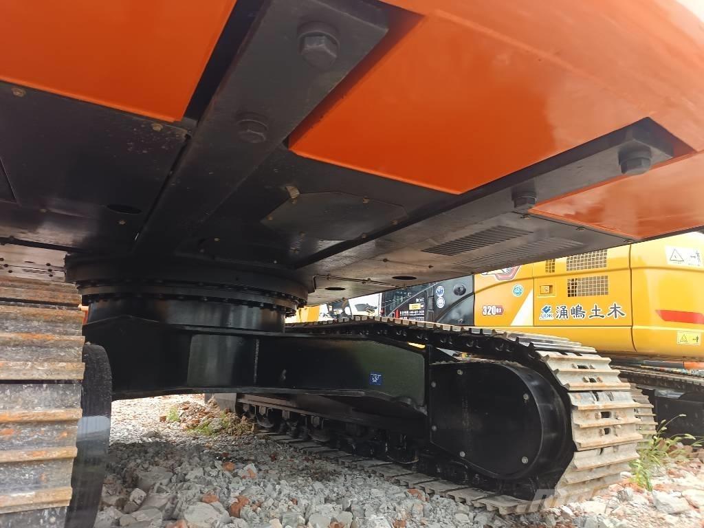 Hitachi ZX 350 H Гусеничні екскаватори