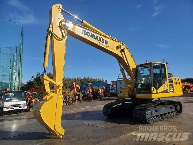Komatsu PC 200 Гусеничні екскаватори