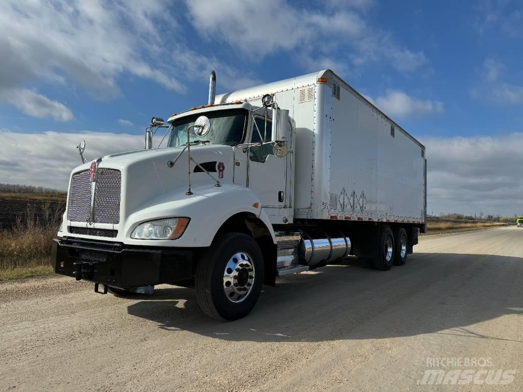 Kenworth T 440 Фургони