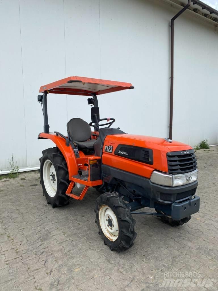 Kubota KL23 Трактори