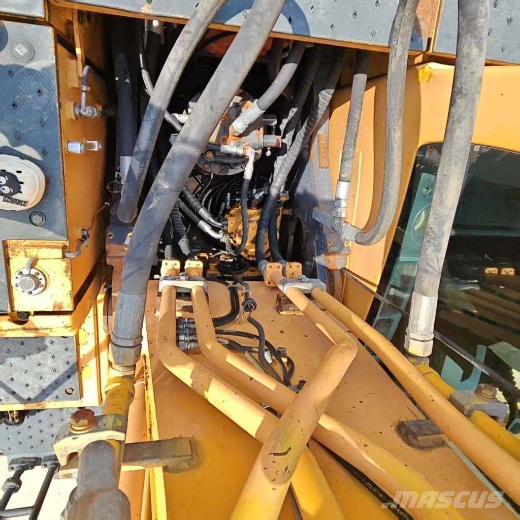 Hyundai R210W-9 Колісні екскаватори