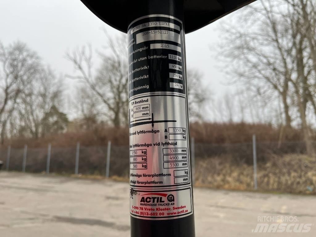 Abeko SA 1350TTFYI Самохідні електроштабелери