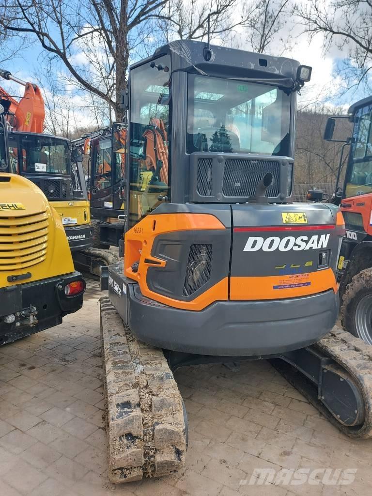 Develon DX 50 Z-7 Міні-екскаватори < 7т