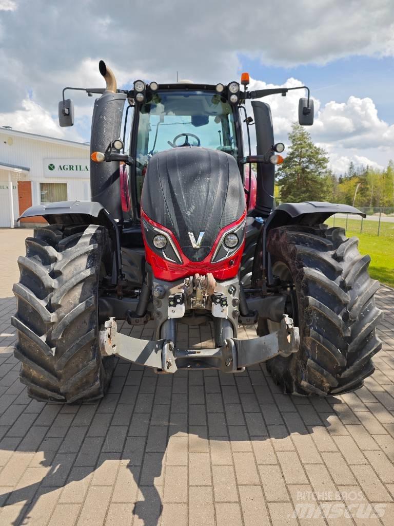 Valtra T 214 D Трактори