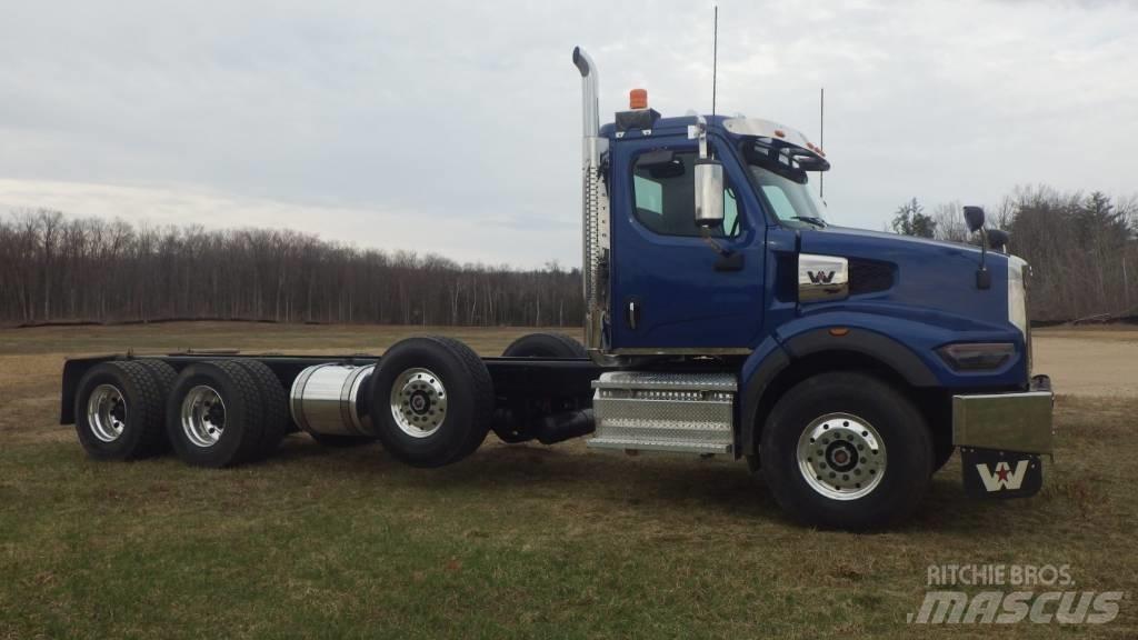 Western Star 49 X Шасі з кабіною