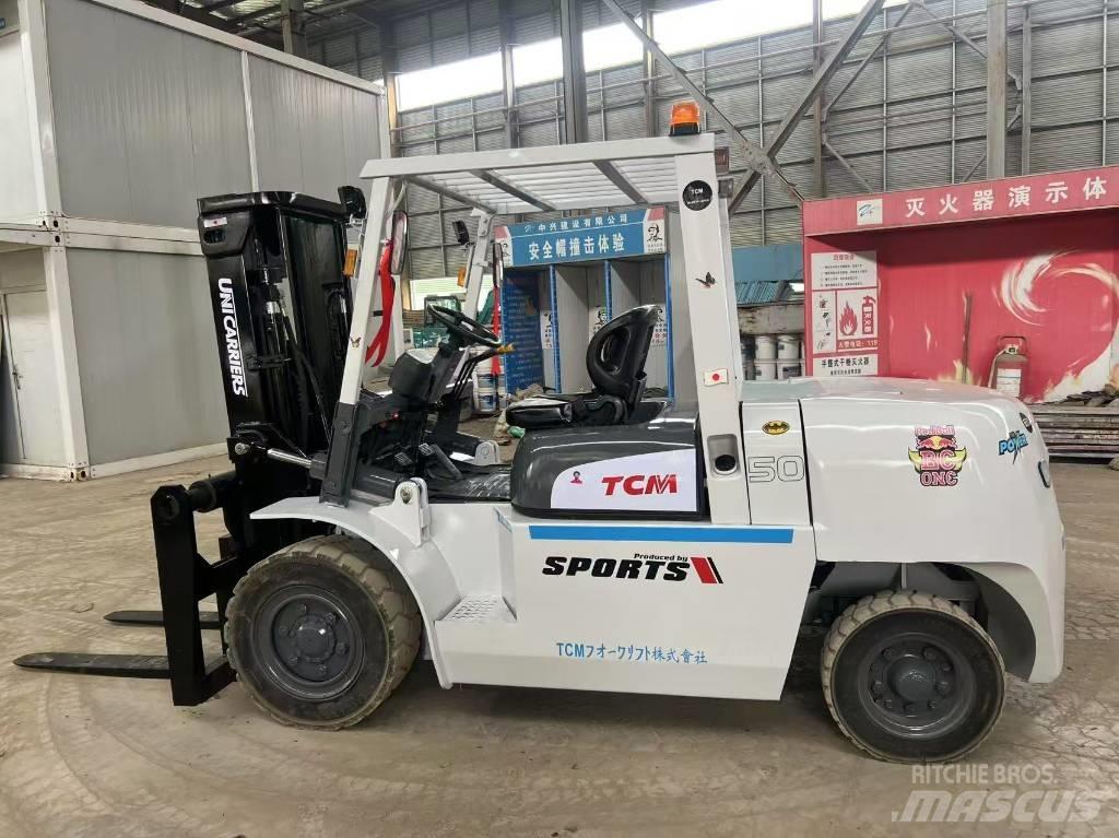 TCM FD50 Дизельні навантажувачі