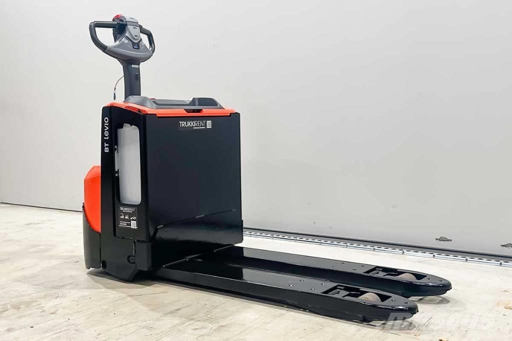 Toyota LWE 200 Штабелери