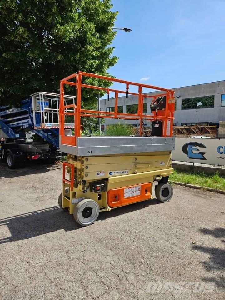 JLG 2630 ES Підйомники-ножиці