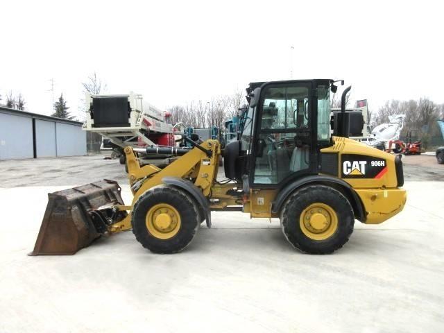 CAT 906 H Фронтальні навантажувачі