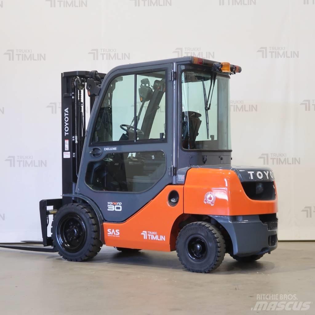 Toyota 02-8FDF30 Дизельні навантажувачі