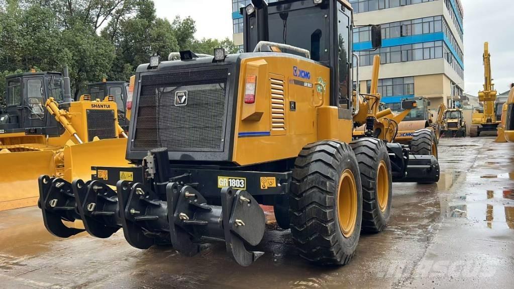 XCMG GR1803 Грейдери