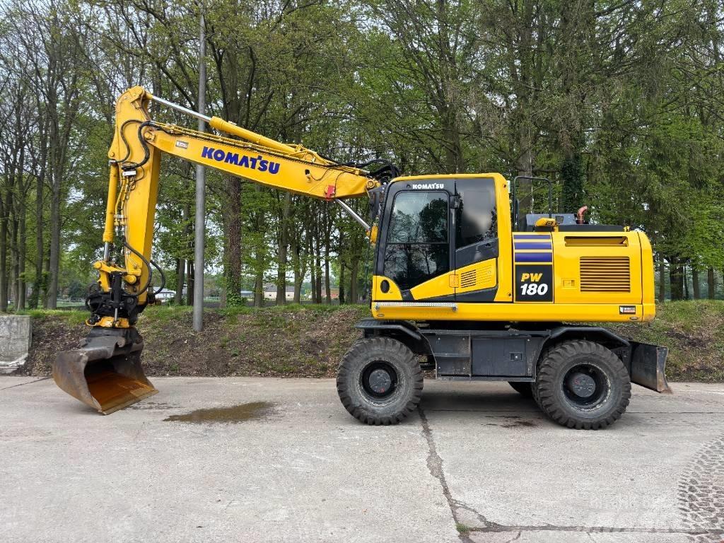 Komatsu PW180-11 Колісні екскаватори