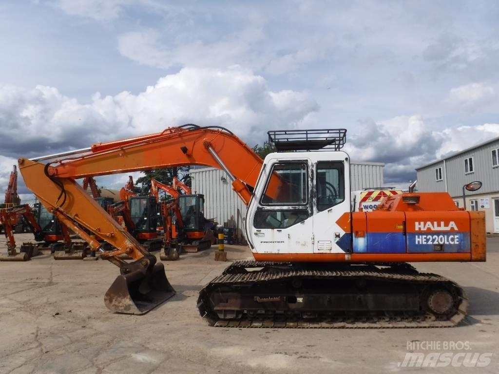 Halla HE220LCE Гусеничні екскаватори