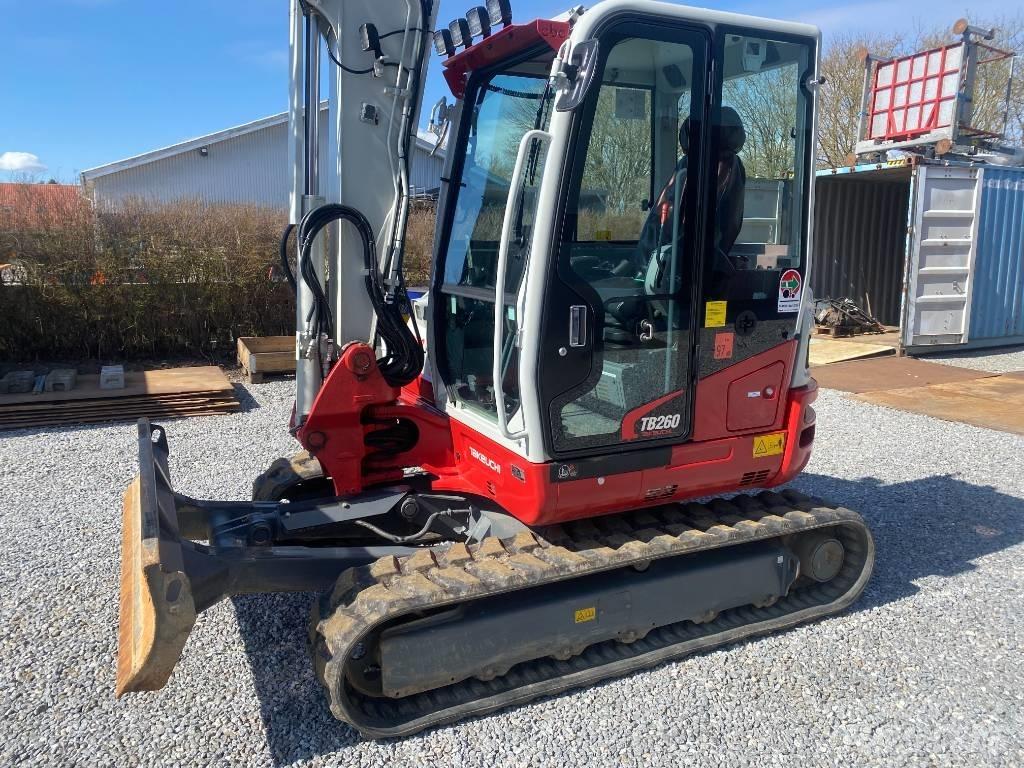 Takeuchi TB 260 Міні-екскаватори < 7т