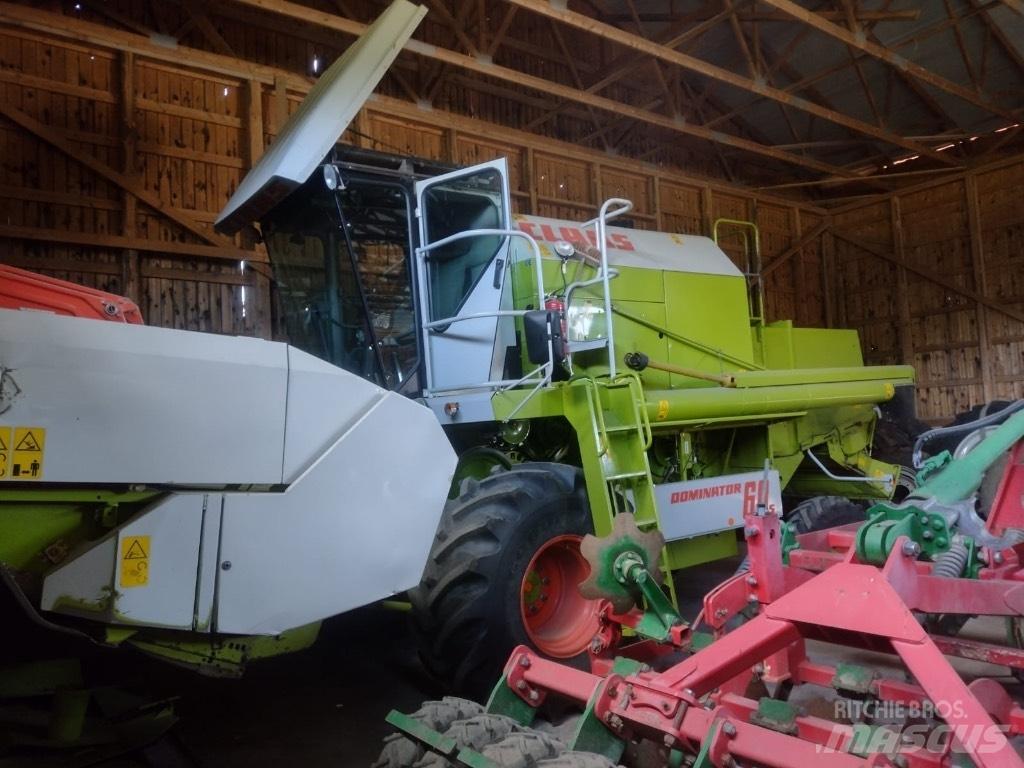 CLAAS 68 S Зернозбиральні комбайни