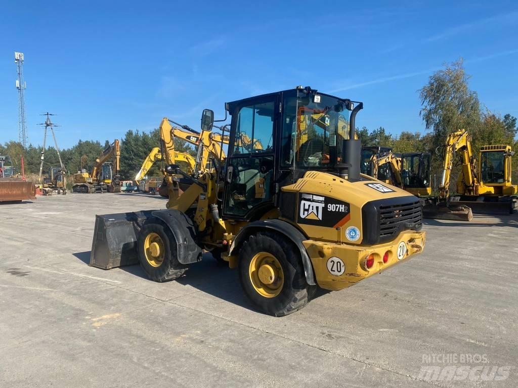 CAT 907 H 2 Фронтальні навантажувачі