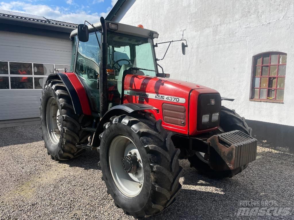 Massey Ferguson 4370 Трактори