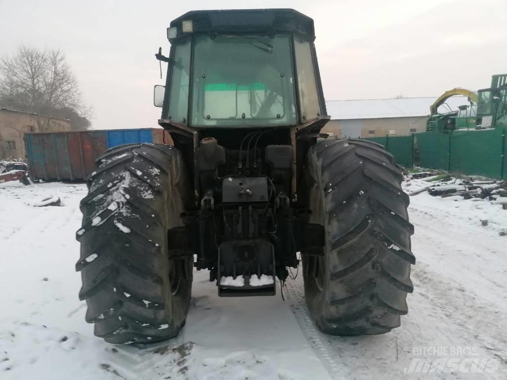 Valmet 8400  hook Шасі
