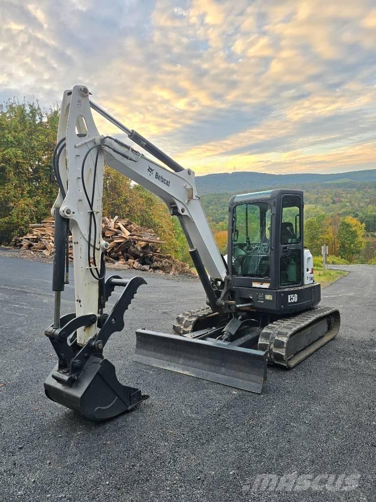 Bobcat E50 Міні-екскаватори < 7т