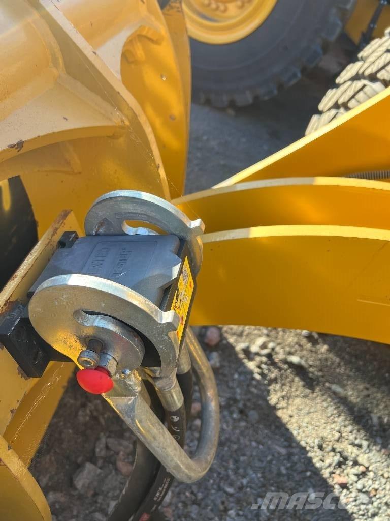 CAT 914 Фронтальні навантажувачі
