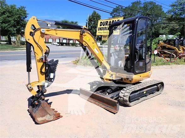 CAT 302.7D CR Міні-екскаватори < 7т