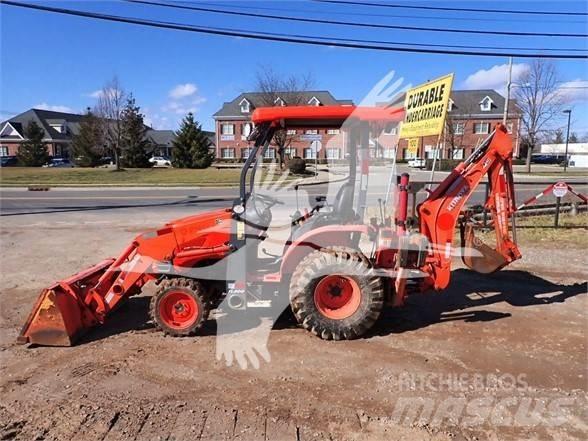 Kubota B26 Екскаватори-навантажувачі