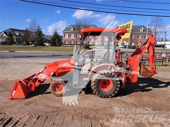 Kubota B26 Екскаватори-навантажувачі