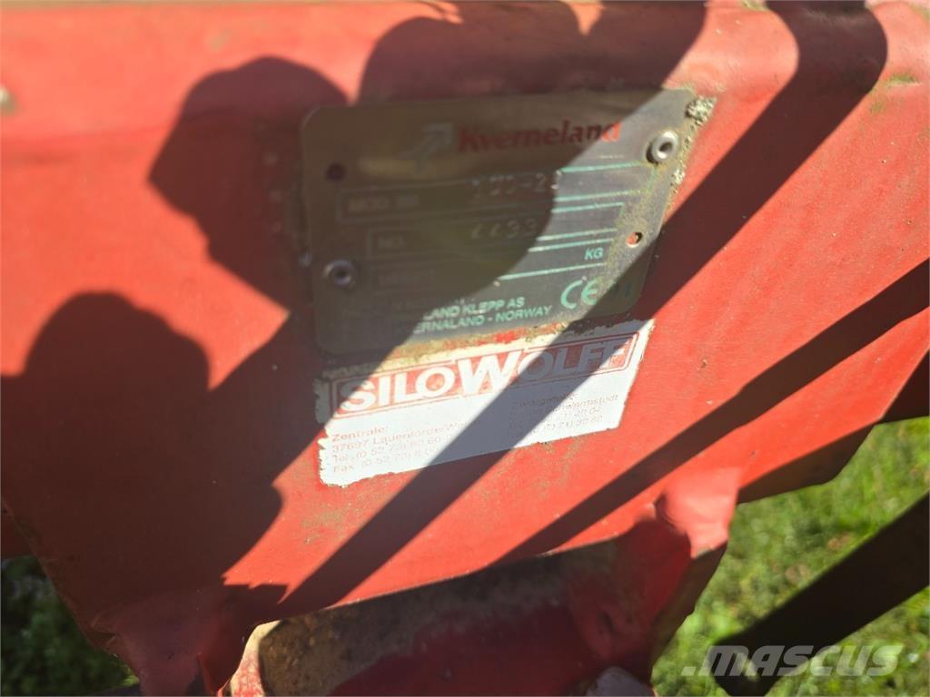 Kverneland BB 100 Плуги